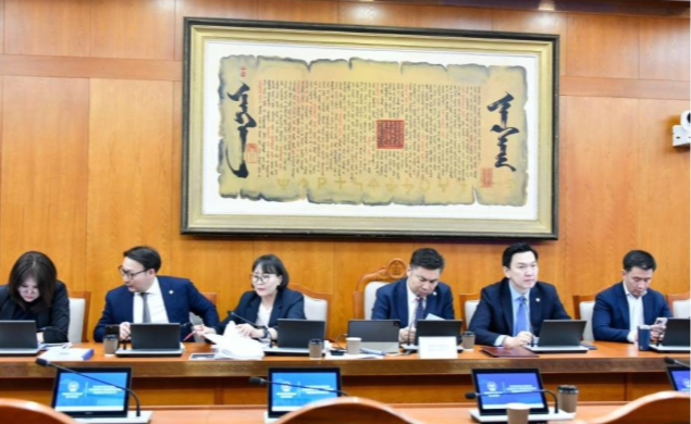 Шатахууны гаалийн татварыг Засгийн газар тогтоох тогтоолын төслийг дэмжлээ